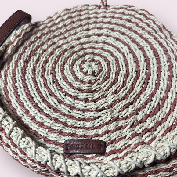 NWT Fossil Faye Crossbody Straw Woven Handbag Terracotta Accents Brown Strap - Picture 6 of 10